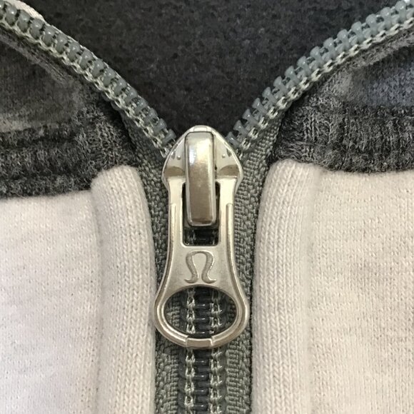 Lululemon Two Toned Grey and White Scuba Hoodie Size 6 - Picture 9 of 9